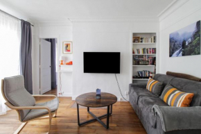 Charming flat with balcony in the centre of Paris - Welkeys